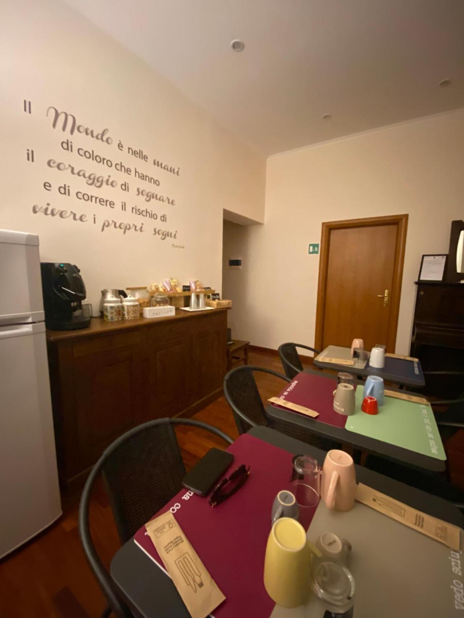 Vecchia Trastevere Bed And Breakfast Rome Exterior photo
