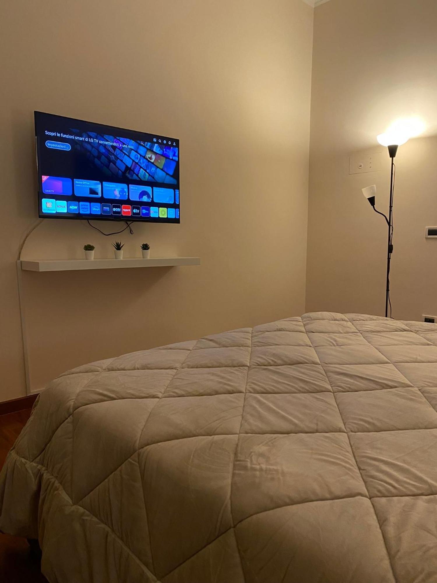 Vecchia Trastevere Bed And Breakfast Rome Exterior photo