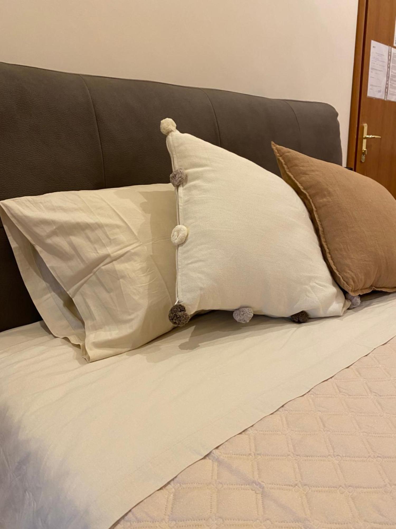Vecchia Trastevere Bed And Breakfast Rome Exterior photo